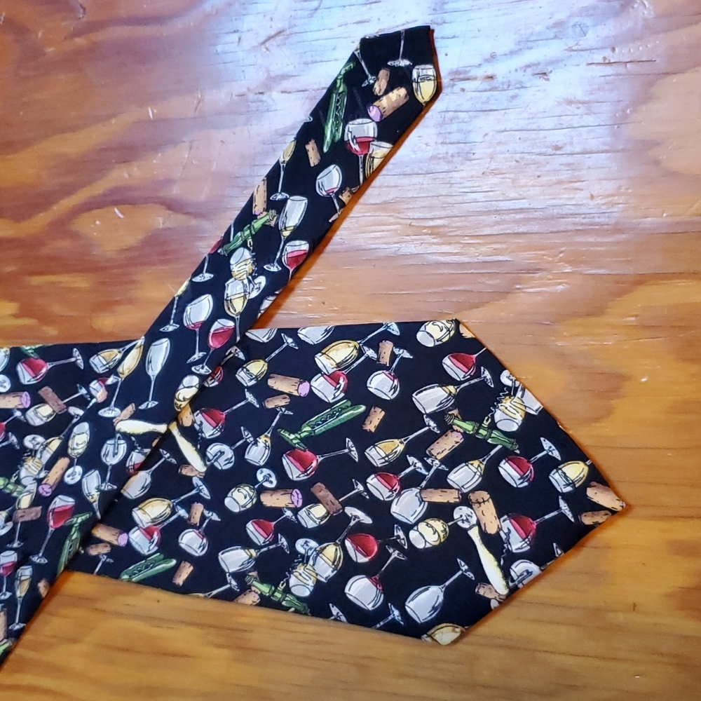 Vintage Nicole Miller Wine Print Silk Tie